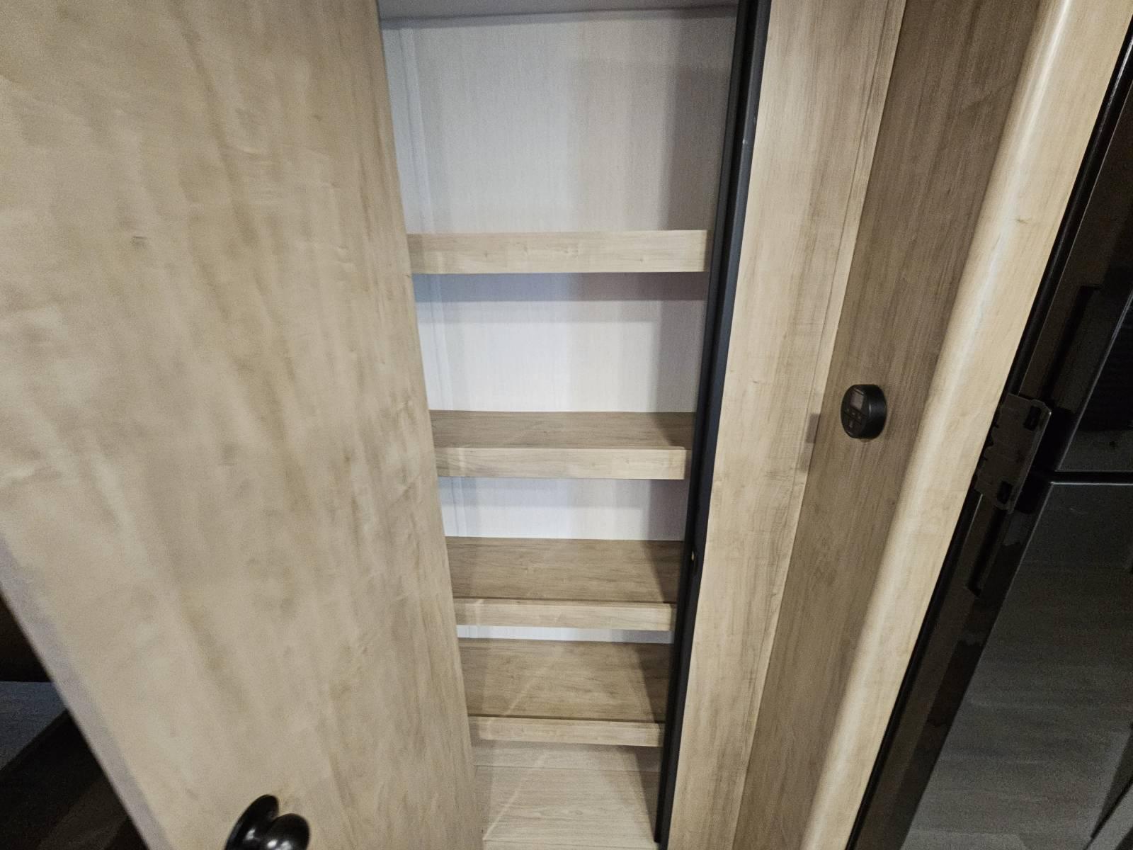 2026 Forest River 2026 Forest River Cherokee Grey Wolf - thumbnail 10