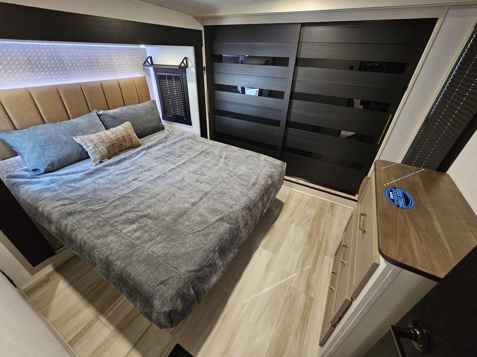 2026 Forest River 2026 Forest River Wildwood Heritage Glen - thumbnail 16