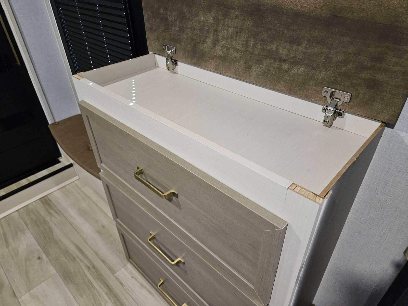 2026 Forest River 2026 Forest River Wildwood Heritage Glen - thumbnail 19