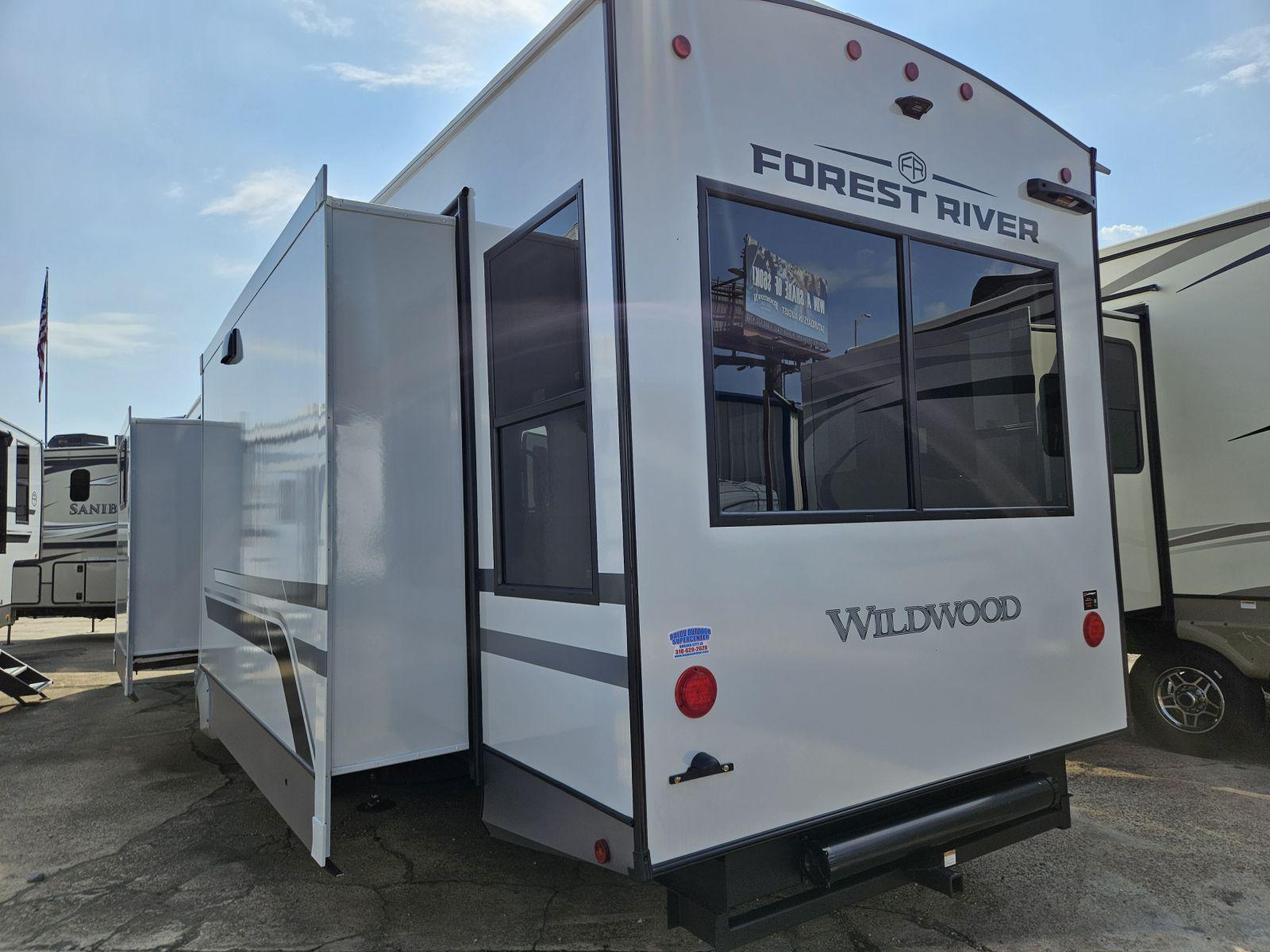 2026 Forest River 2026 Forest River Wildwood Heritage Glen - thumbnail 45