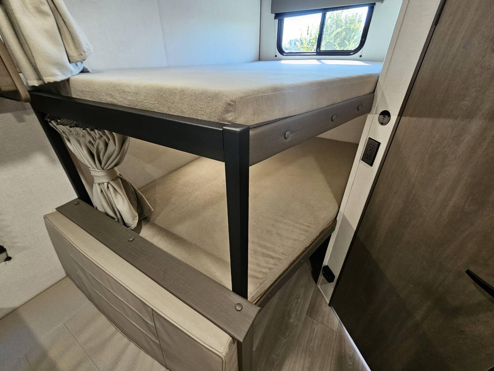 2026 Grand Design 2026 Grand Design Transcend Xplor - thumbnail 14