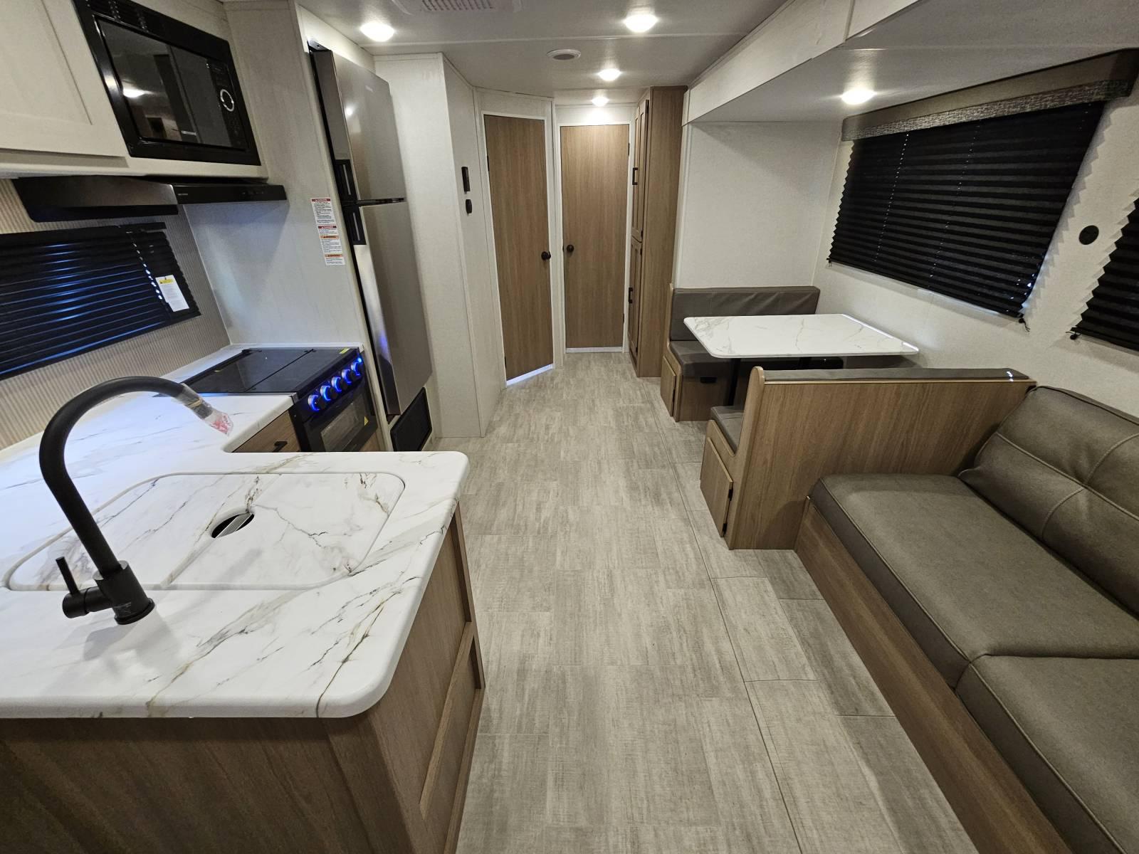 2026 Dutchmen 2026 Dutchmen Aspen Trail - thumbnail 4