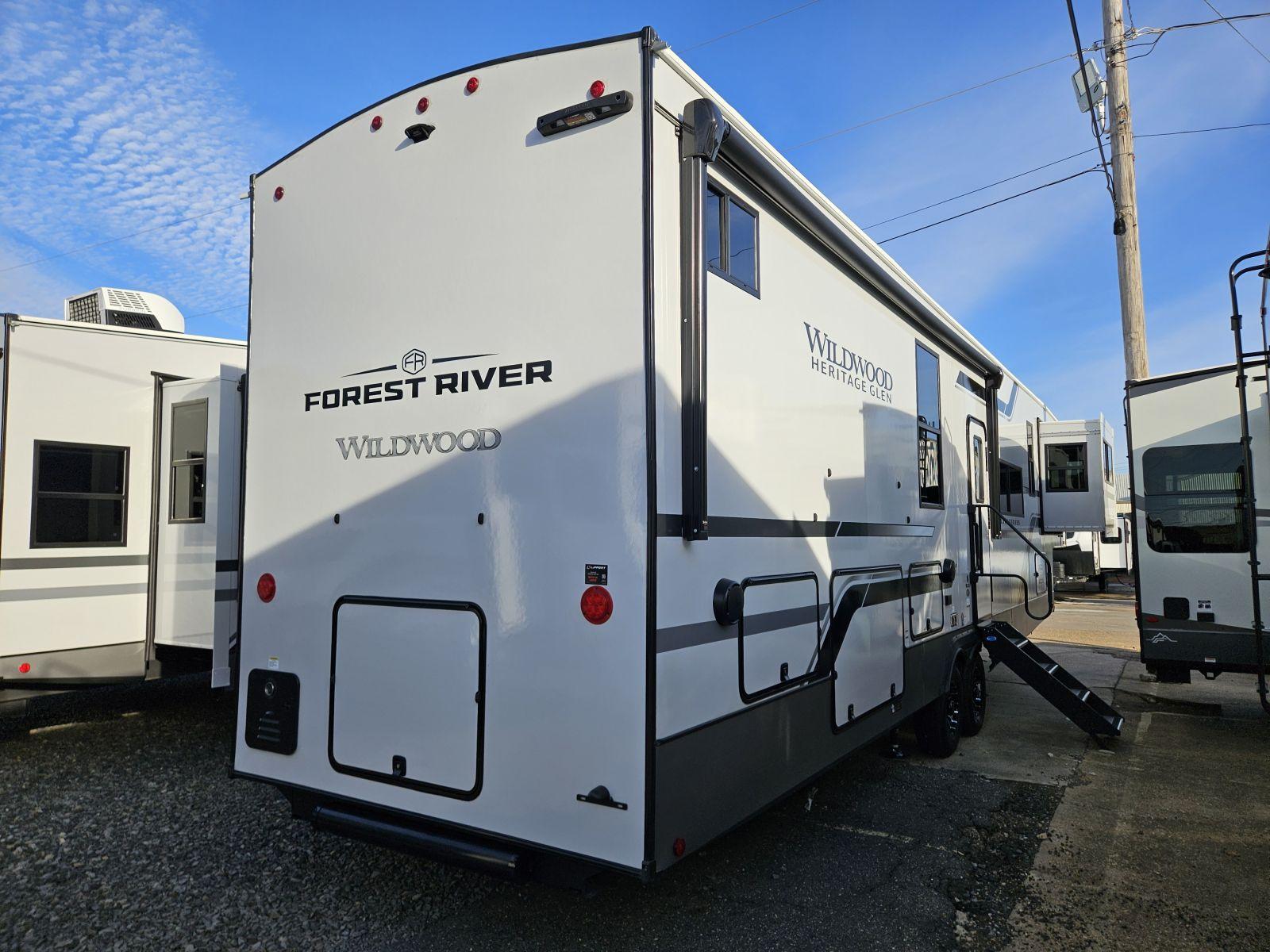 2026 Forest River 2026 Forest River Wildwood Heritage Glen - thumbnail 39