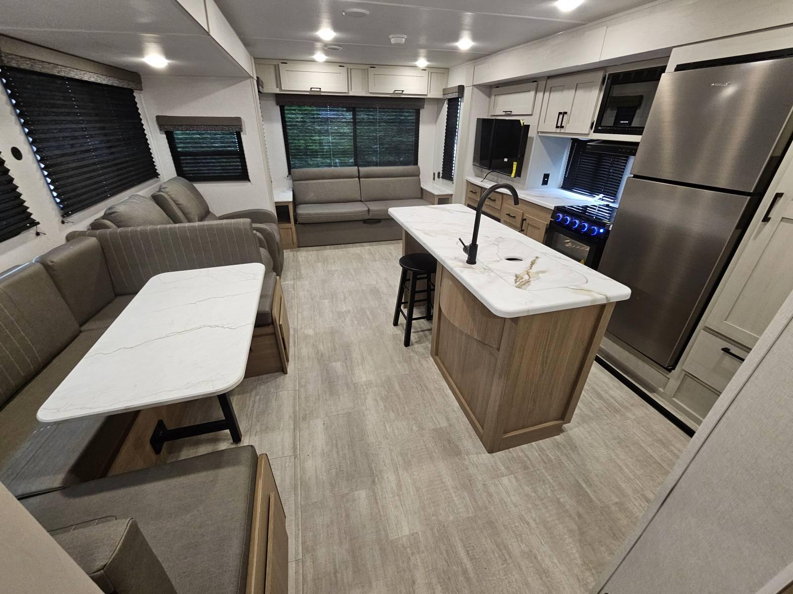 2026 Dutchmen 2026 Dutchmen Aspen Trail - thumbnail 4