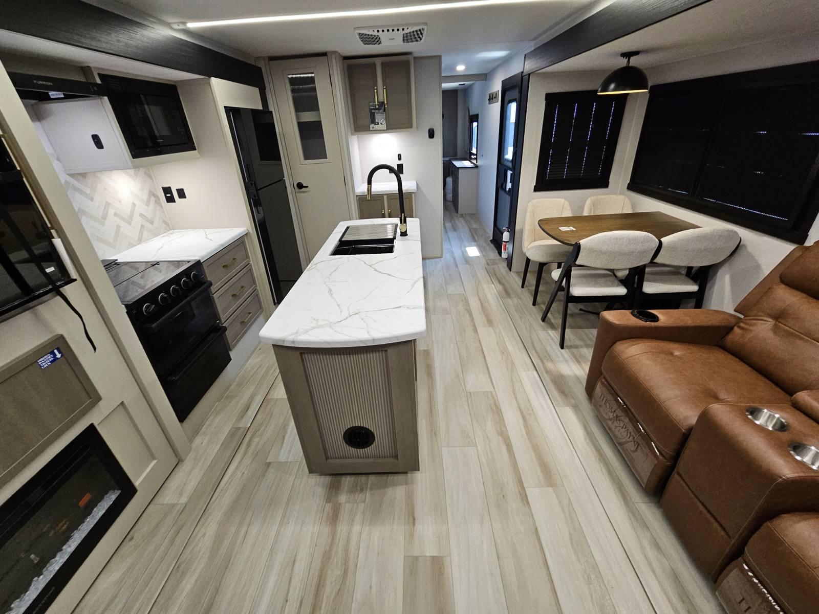 2026 Forest River RV 2026 Forest River RV Wildwood Heritage Glen - thumbnail 5