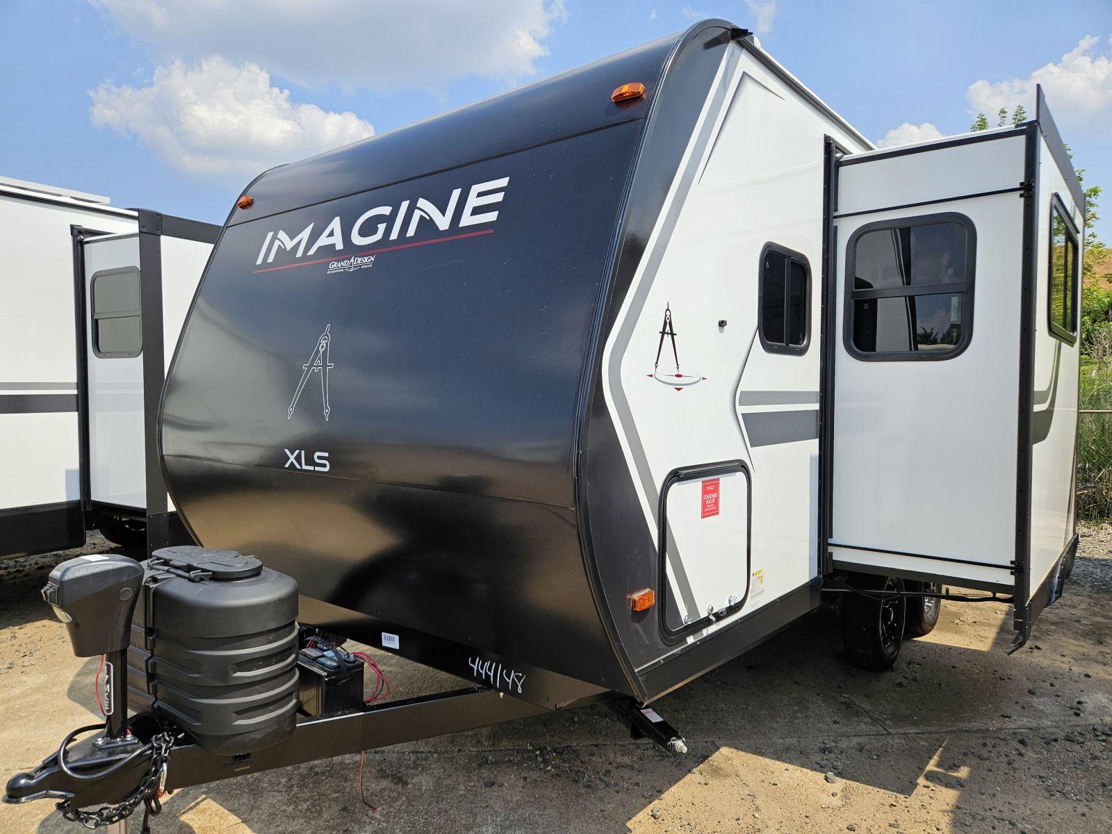 2026 Grand Design 2026 Grand Design Imagine Xls - thumbnail 3