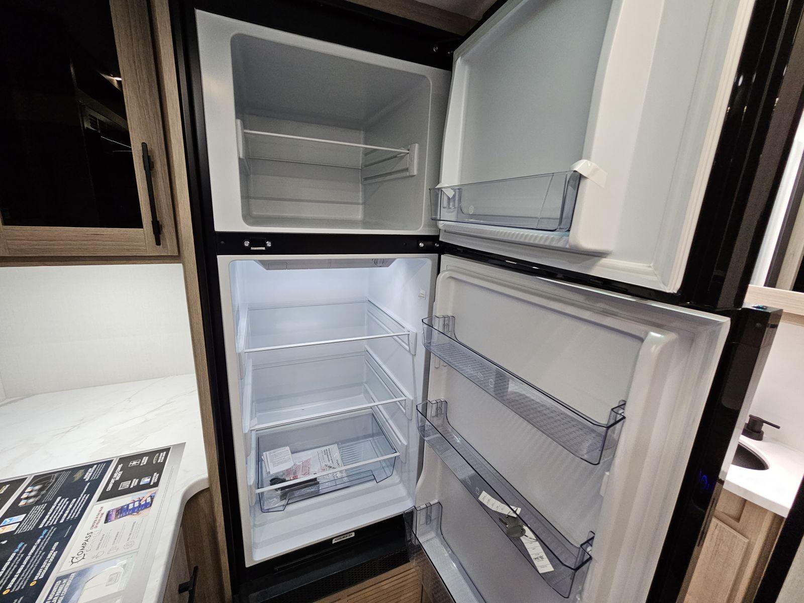 2026 Grand Design 2026 Grand Design Imagine Xls - thumbnail 12