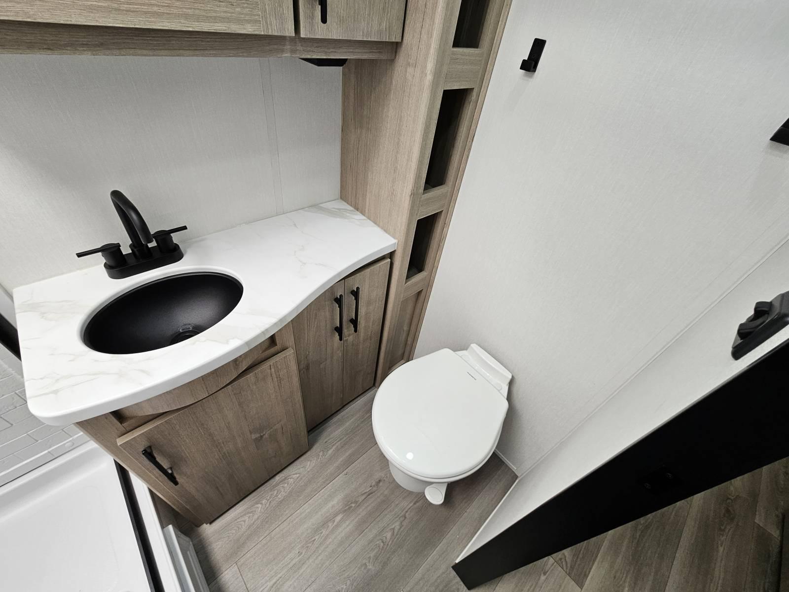 2026 Grand Design 2026 Grand Design Imagine Xls - thumbnail 15