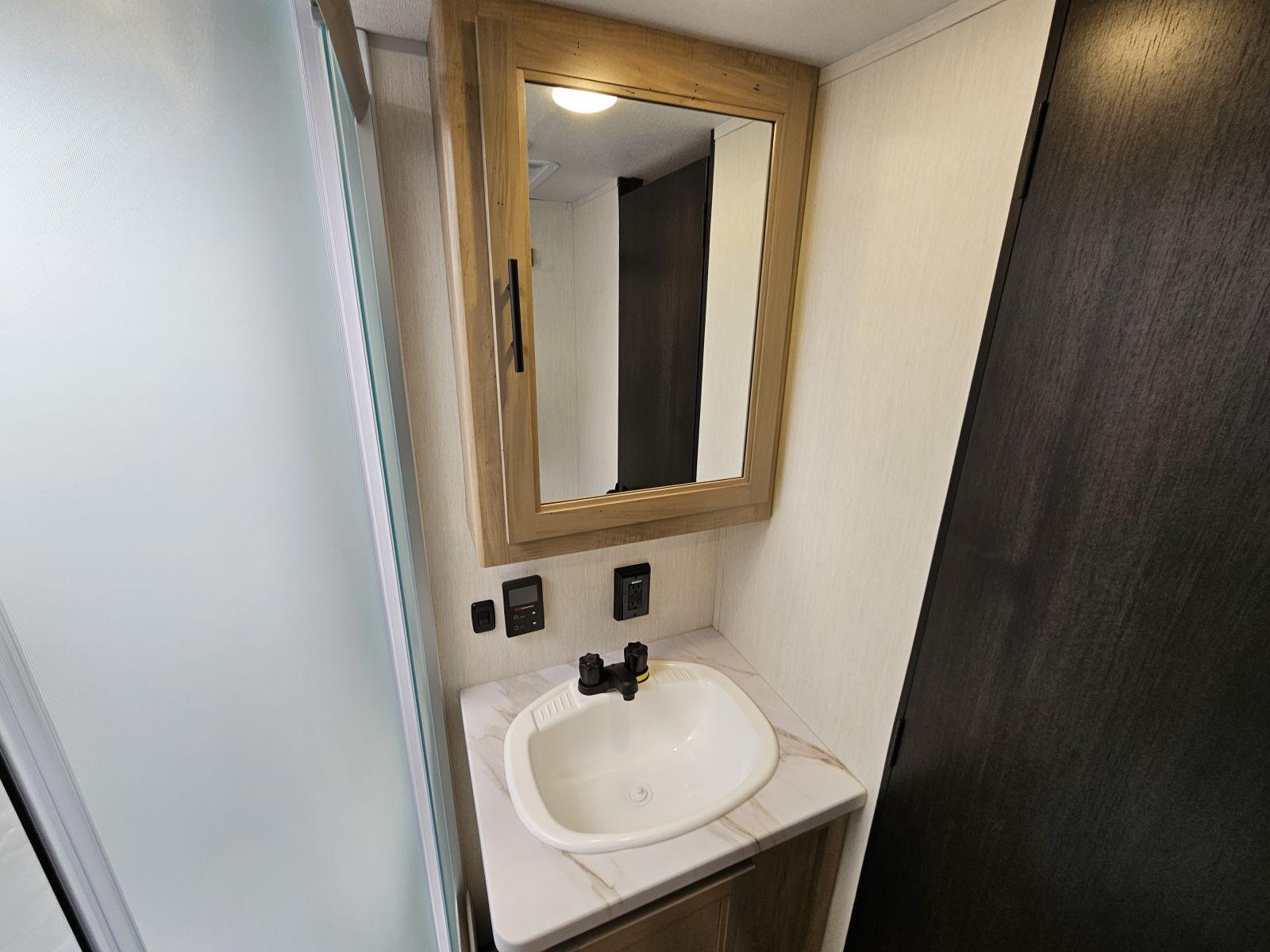 2026 Forest River RV 2026 Forest River RV Cherokee Wolf Den - thumbnail 19