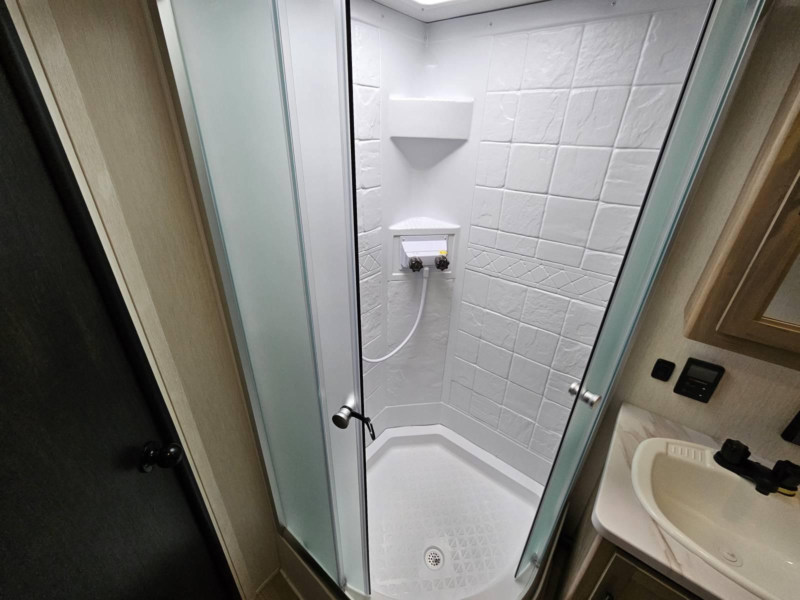 2026 Forest River RV 2026 Forest River RV Cherokee Wolf Den - thumbnail 20