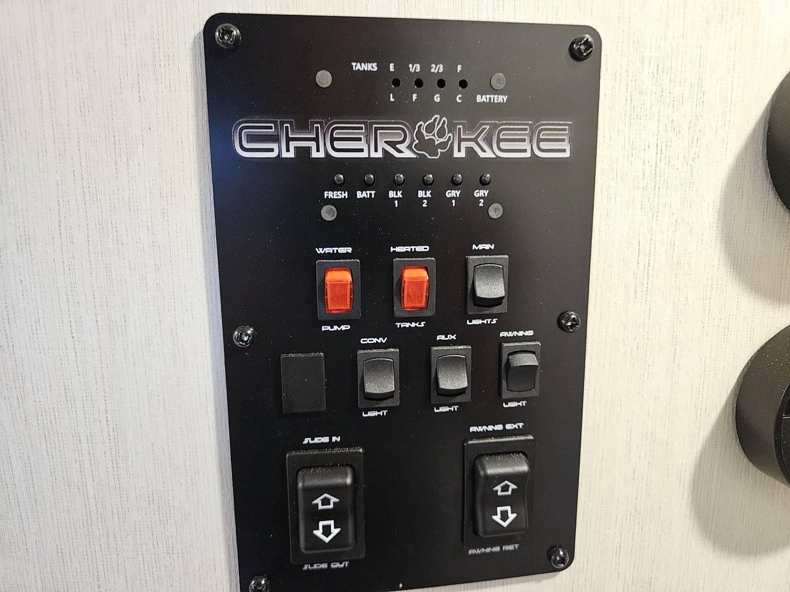 2026 Forest River RV 2026 Forest River RV Cherokee Wolf Den - thumbnail 21