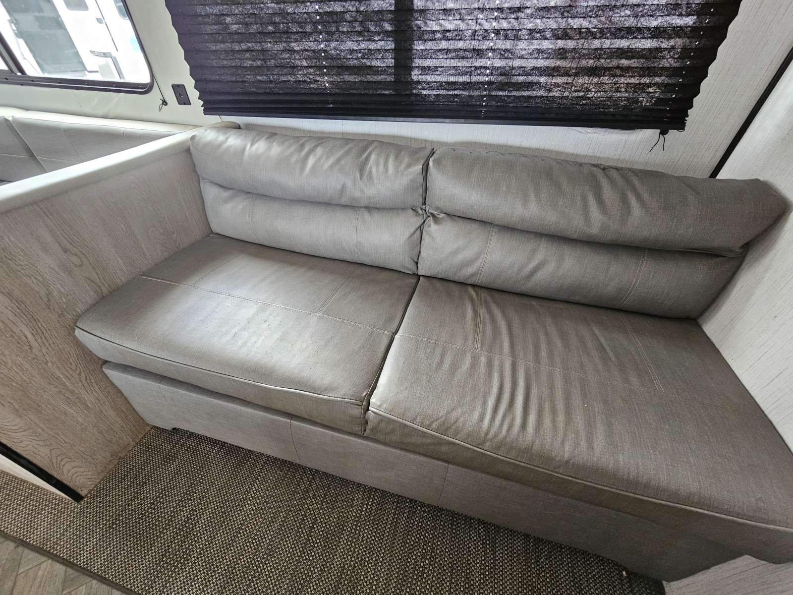 2022 Heartland 2022 Heartland Prowler - thumbnail 4