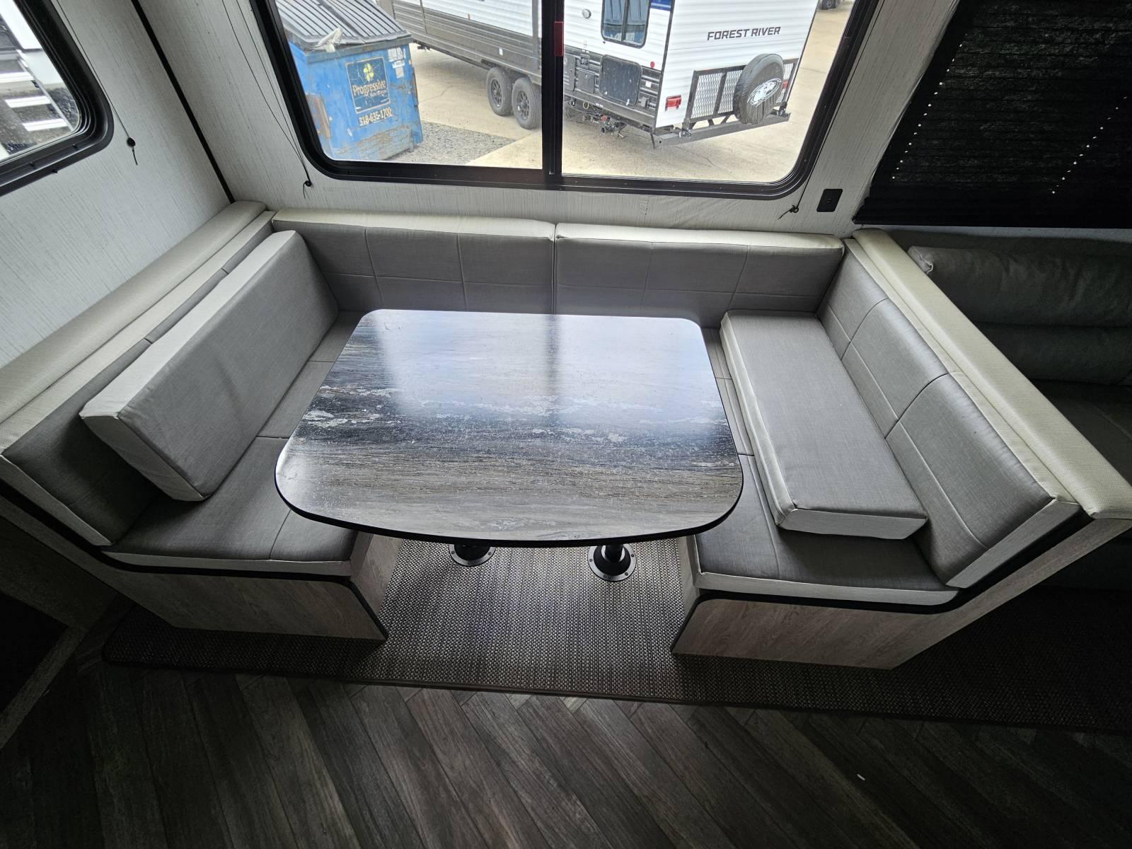 2022 Heartland 2022 Heartland Prowler - thumbnail 11