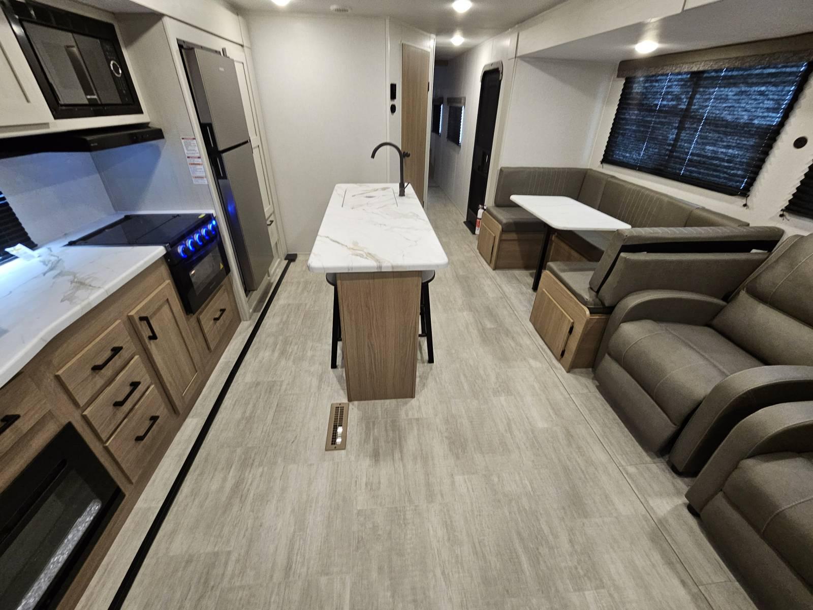 2026 Dutchmen 2026 Dutchmen Aspen Trail - thumbnail 5