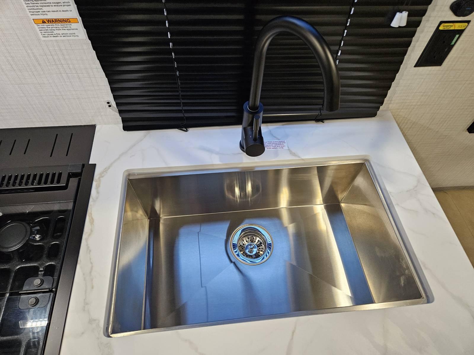 2026 Keystone 2026 Keystone Hideout - thumbnail 9