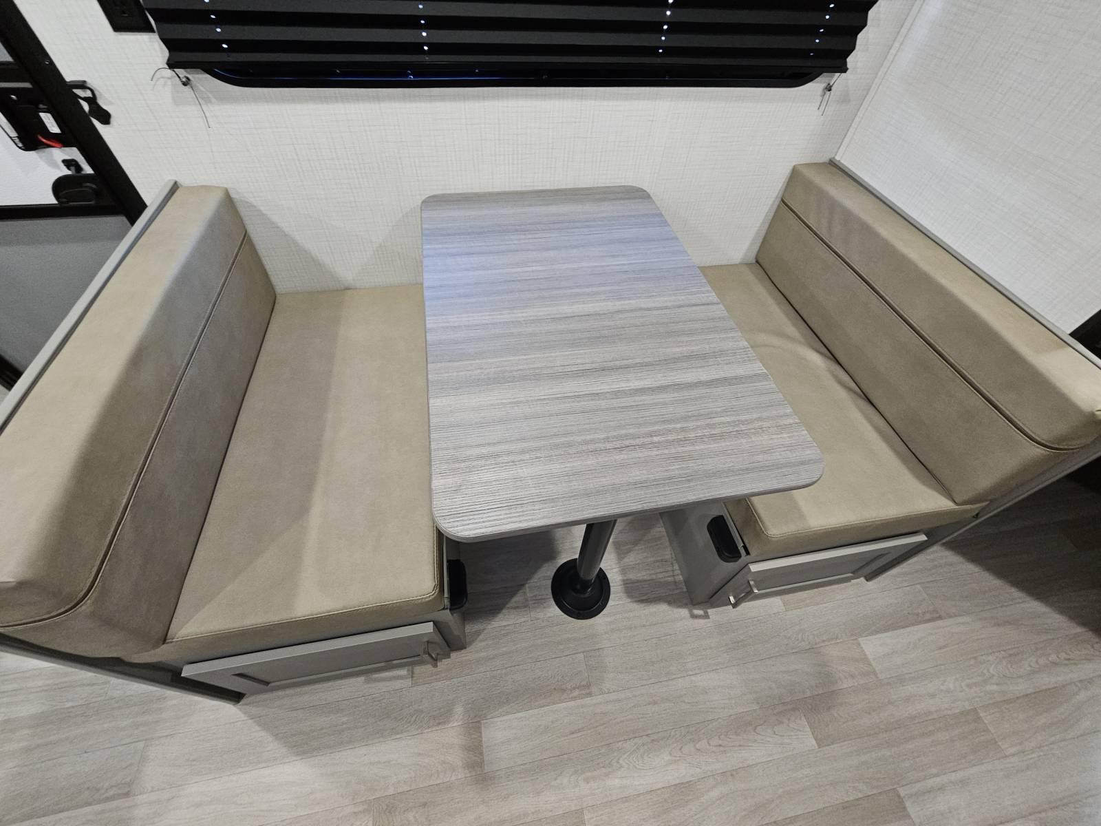 2026 Keystone 2026 Keystone Hideout - thumbnail 11