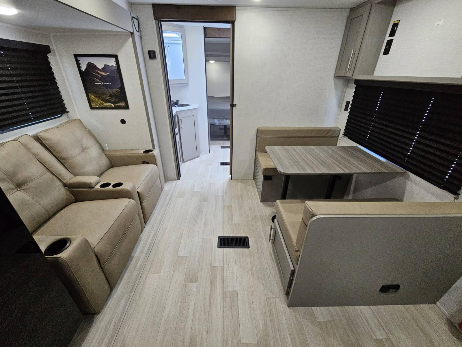 2026 Keystone 2026 Keystone Hideout - thumbnail 4