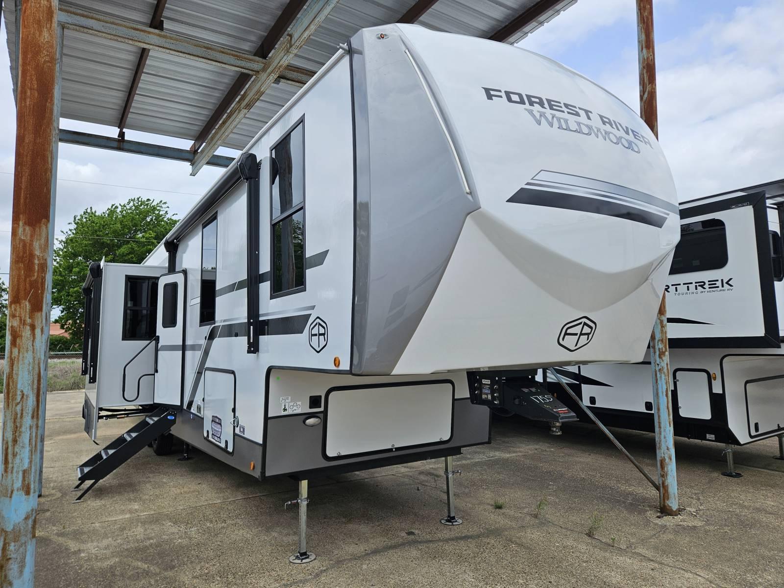2026 Forest River RV Wildwood Heritage Glen 376FAM