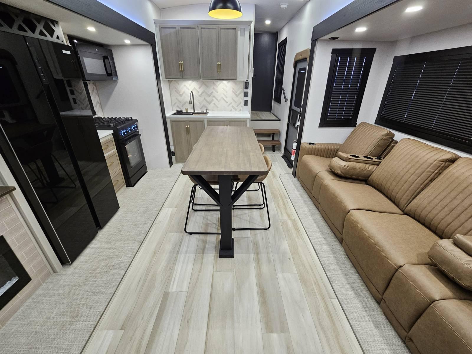 2026 Forest River RV 2026 Forest River RV Wildwood Heritage Glen - thumbnail 5