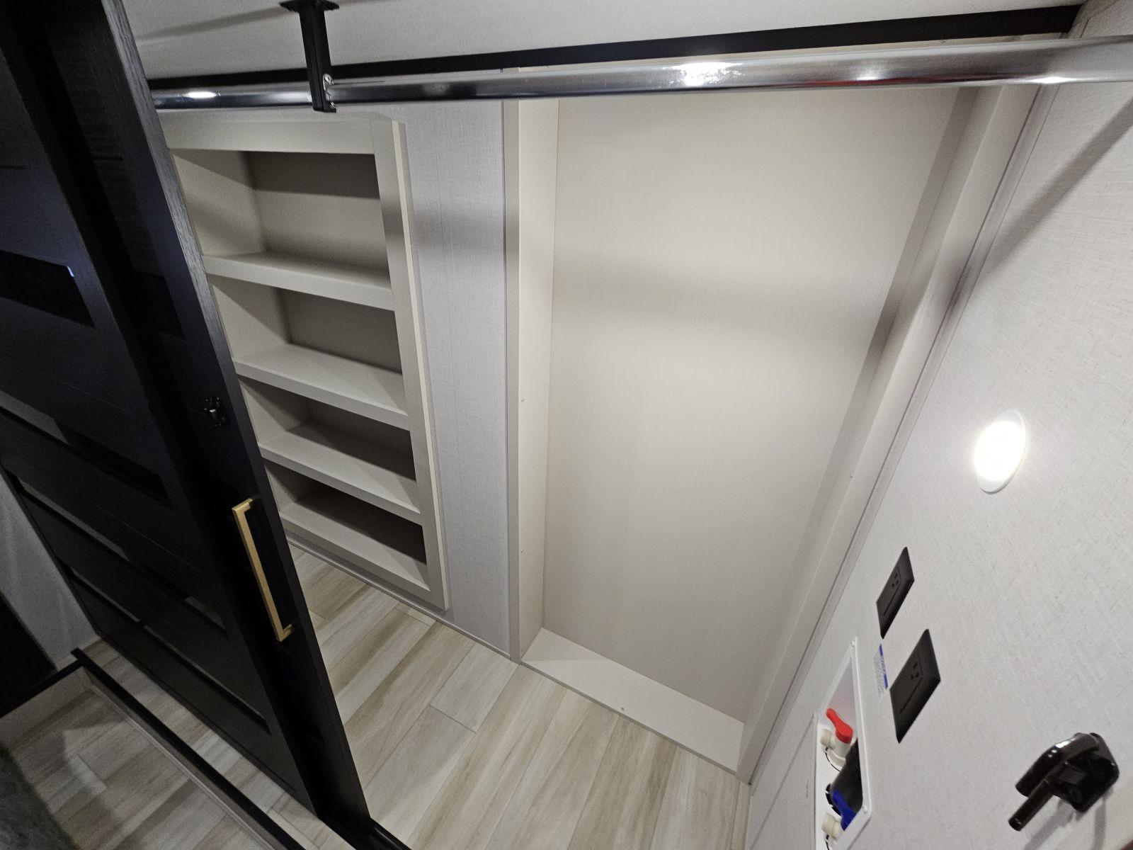 2026 Forest River RV 2026 Forest River RV Wildwood Heritage Glen - thumbnail 18