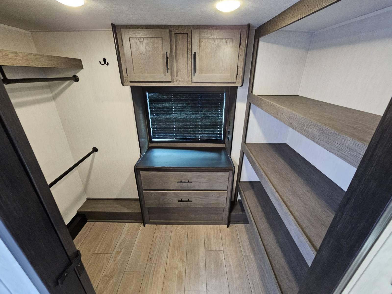 2026 Cherokee 2026 Cherokee Arctic Wolf - thumbnail 21