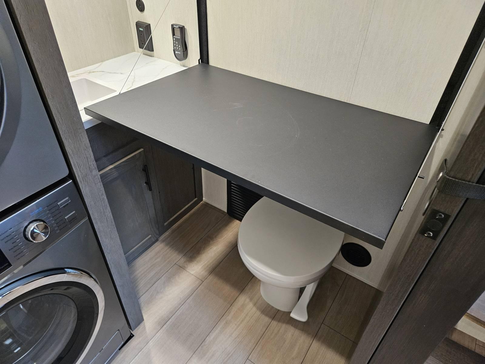 2026 Cherokee 2026 Cherokee Arctic Wolf - thumbnail 28