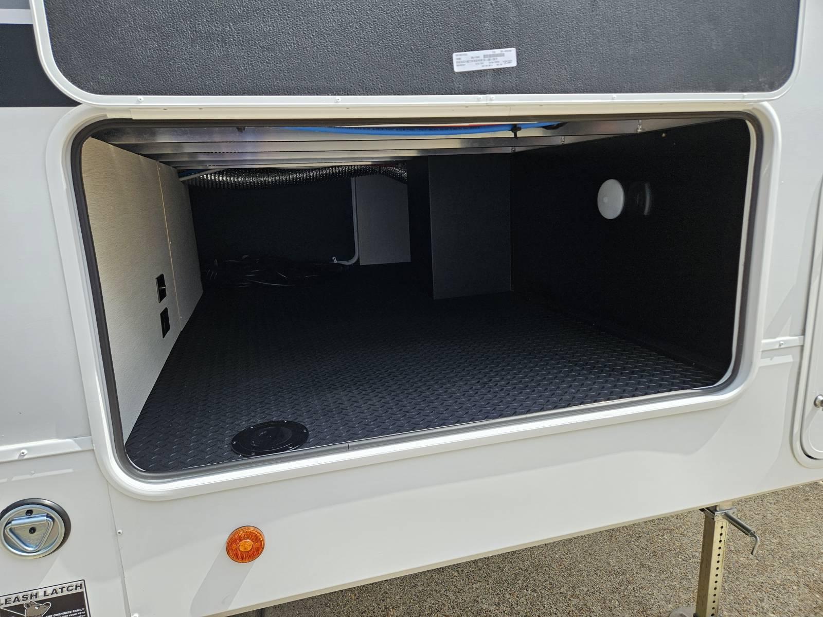 2026 Cherokee 2026 Cherokee Arctic Wolf - thumbnail 31