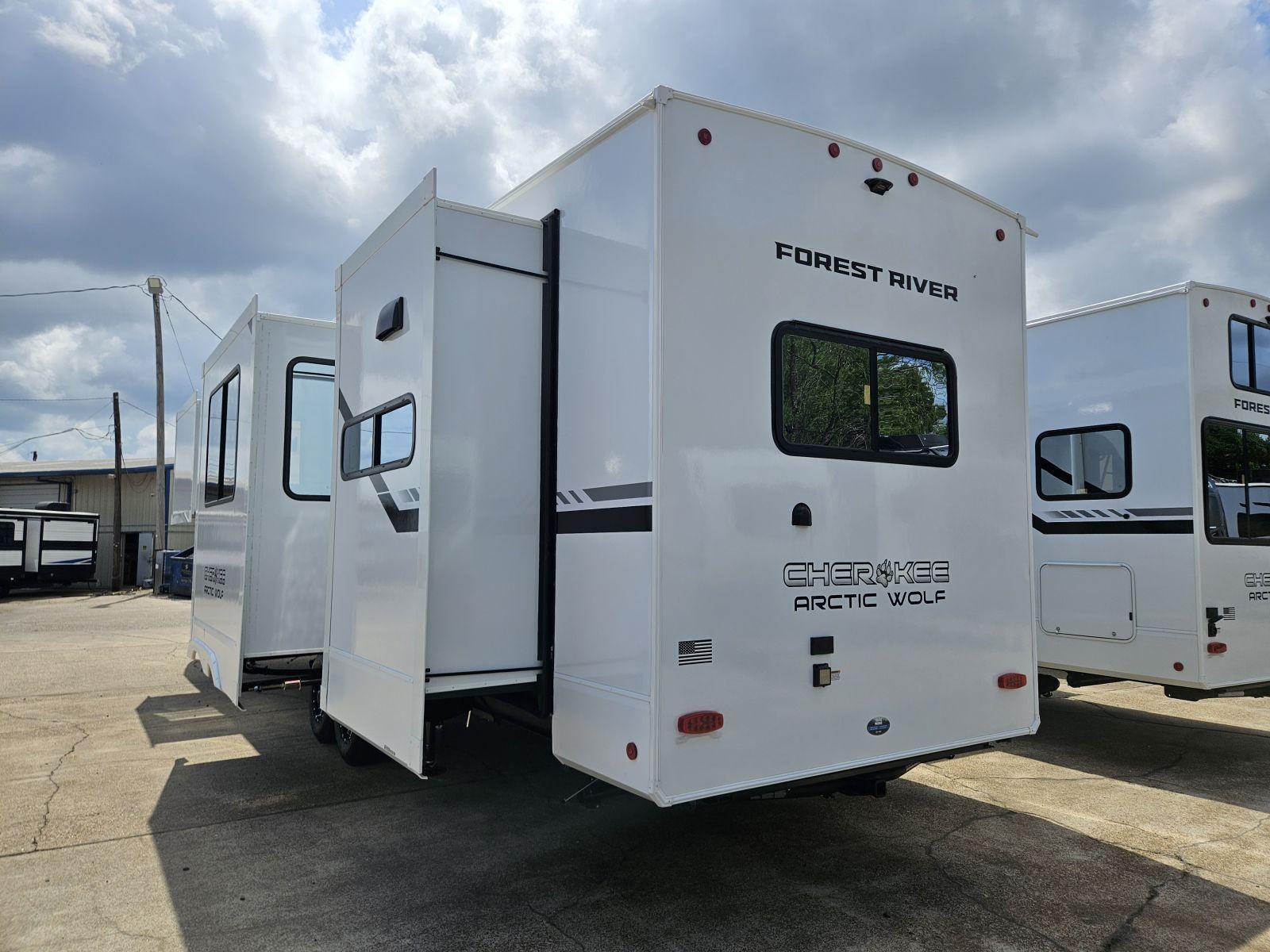 2026 Cherokee 2026 Cherokee Arctic Wolf - thumbnail 41