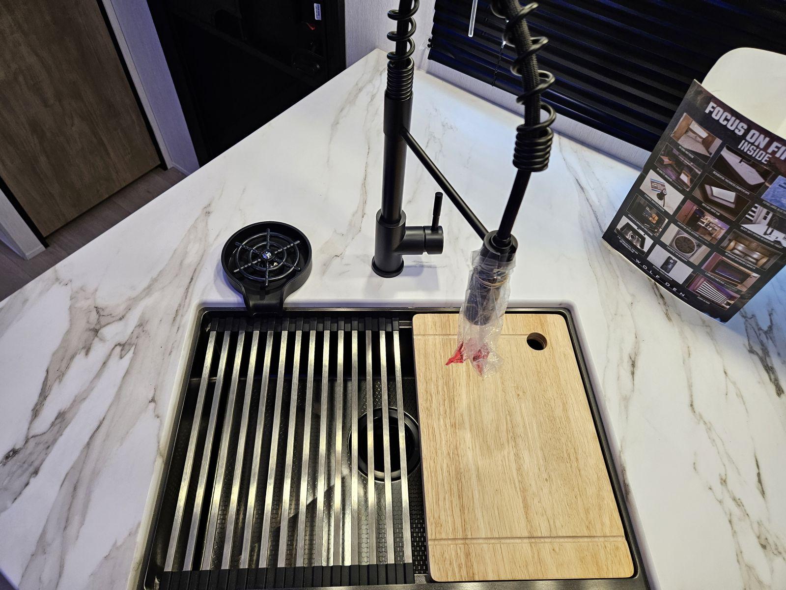 2026 Cherokee 2026 Cherokee Grey Wolf - thumbnail 12