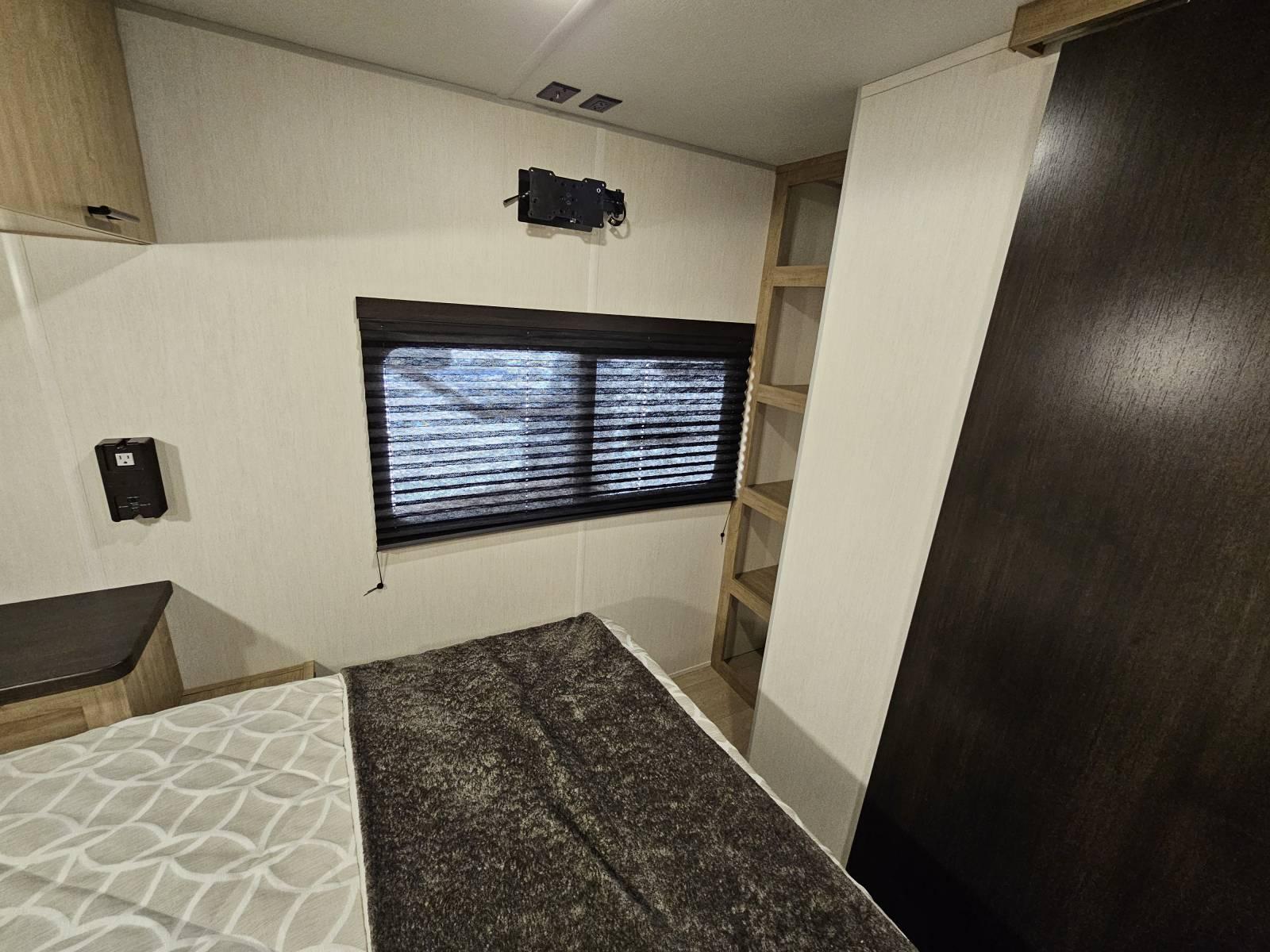 2026 Cherokee 2026 Cherokee Grey Wolf - thumbnail 17