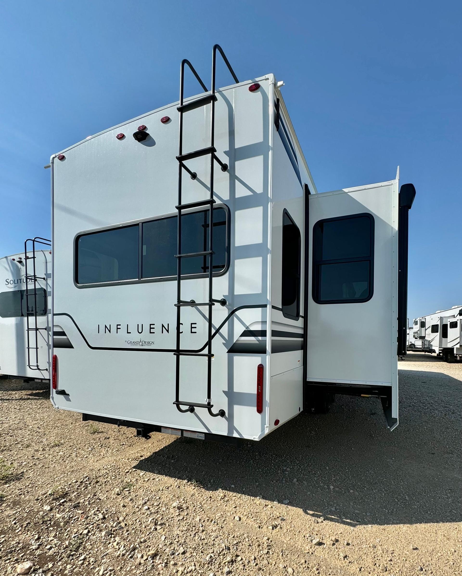 2025 Grand Design 2025 Grand Design Influence - thumbnail 7