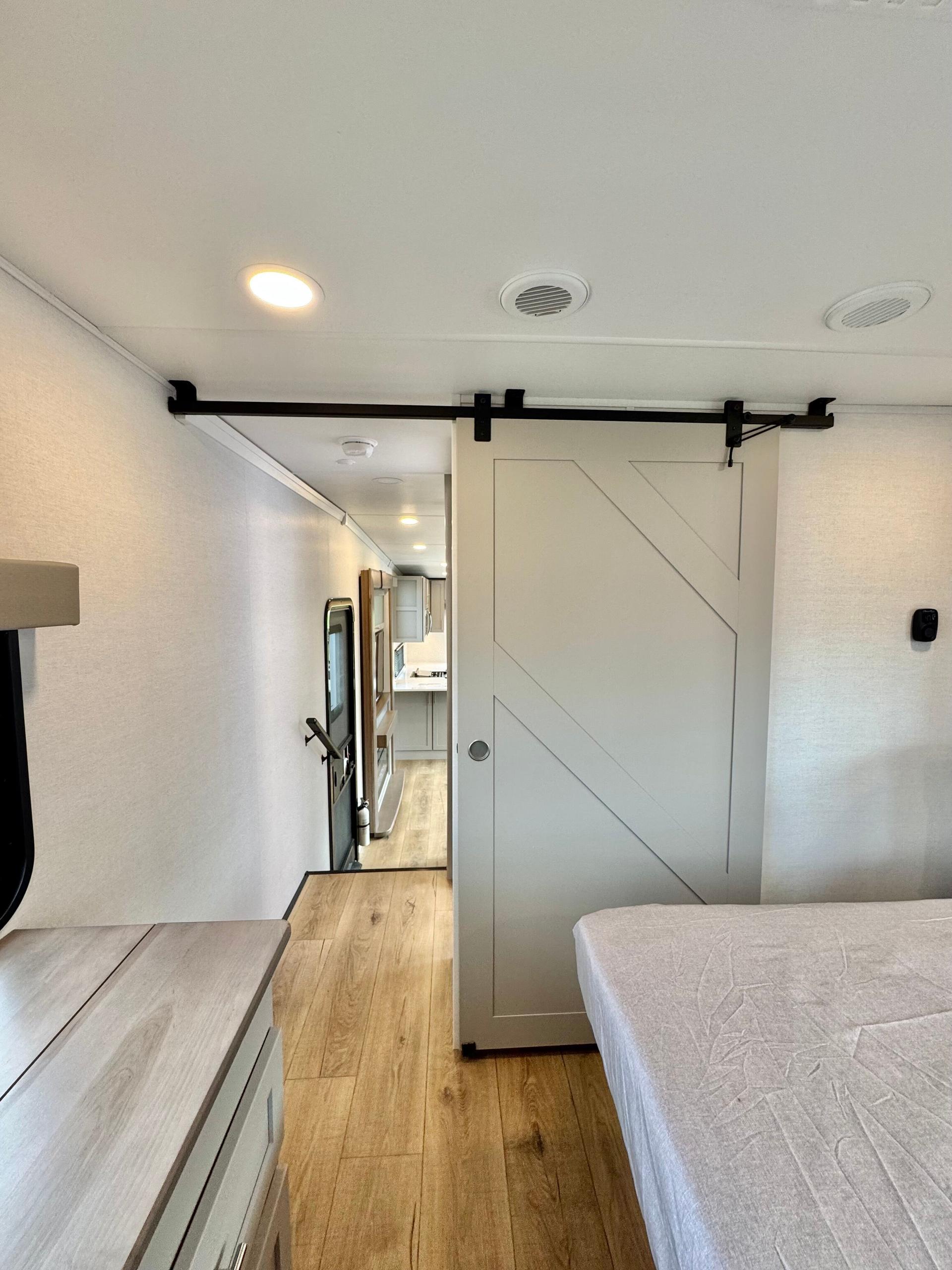 2025 Alliance RV 2025 Alliance RV Avenue - thumbnail 58