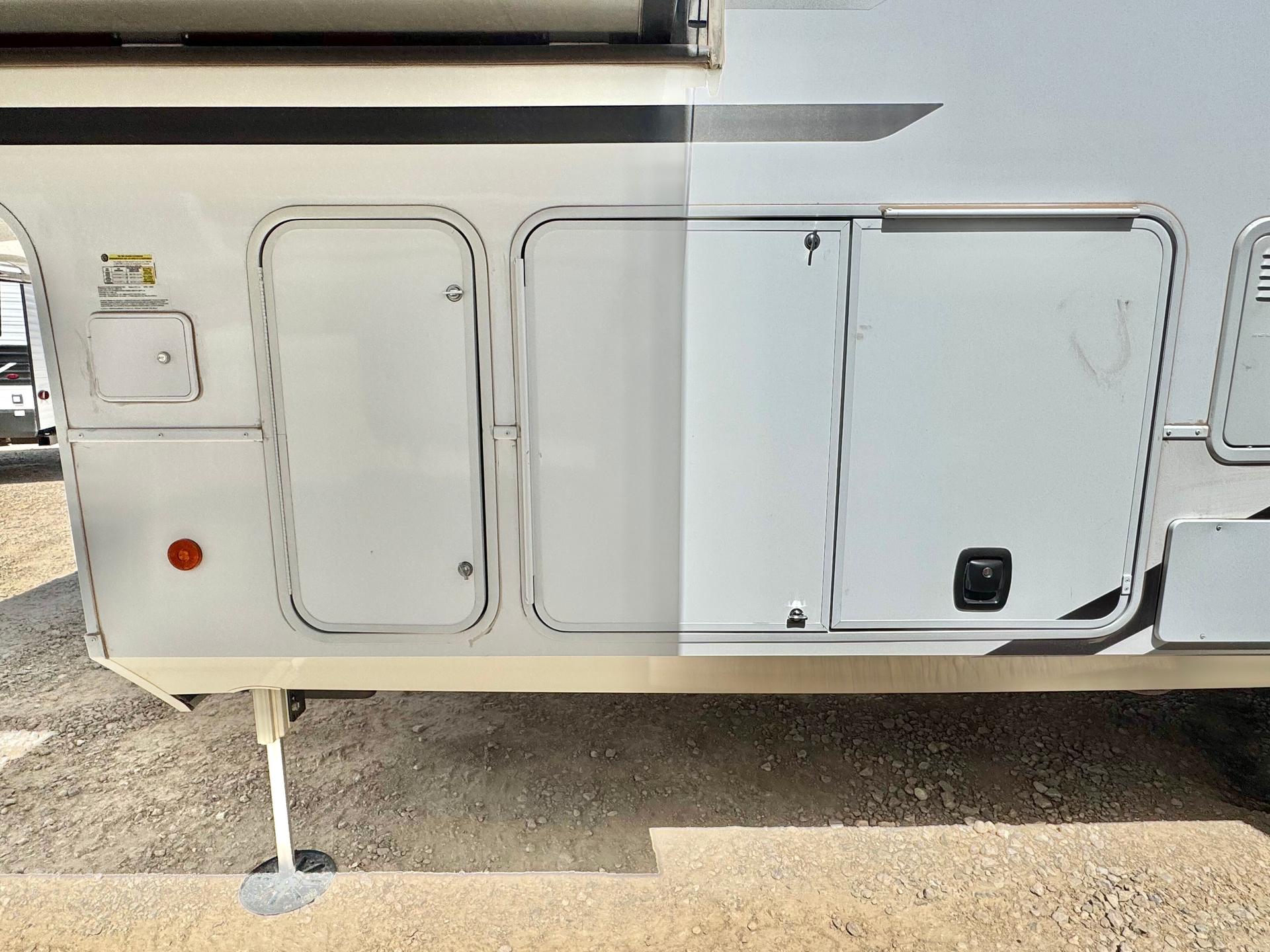 2025 Alliance RV 2025 Alliance RV Paradigm - thumbnail 16