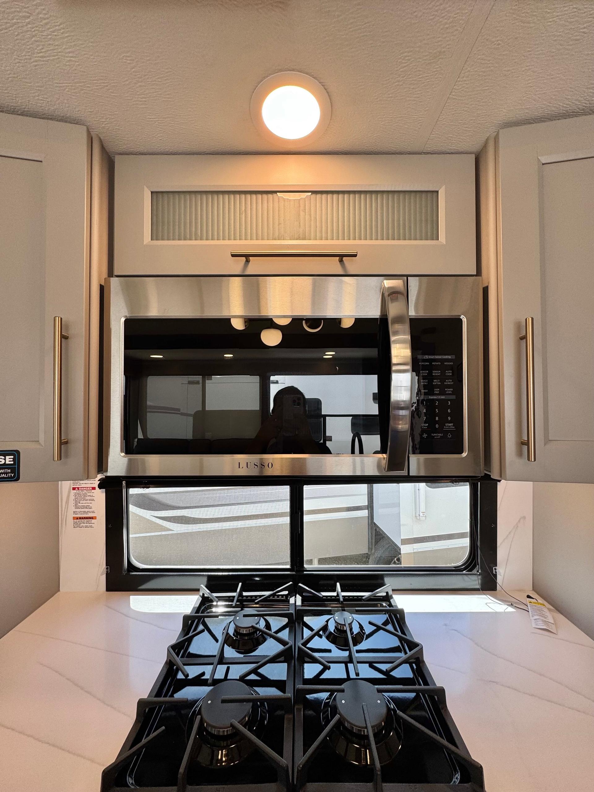 2025 Alliance RV 2025 Alliance RV Paradigm - thumbnail 32