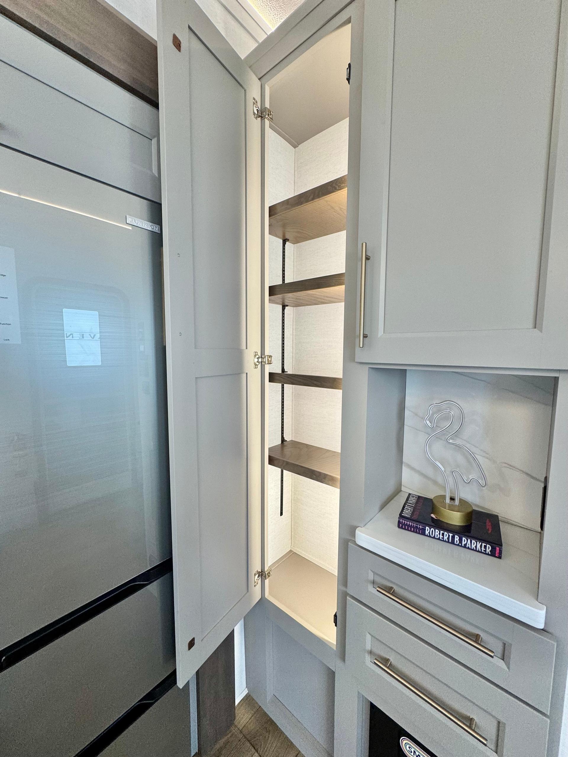 2025 Alliance RV 2025 Alliance RV Paradigm - thumbnail 36