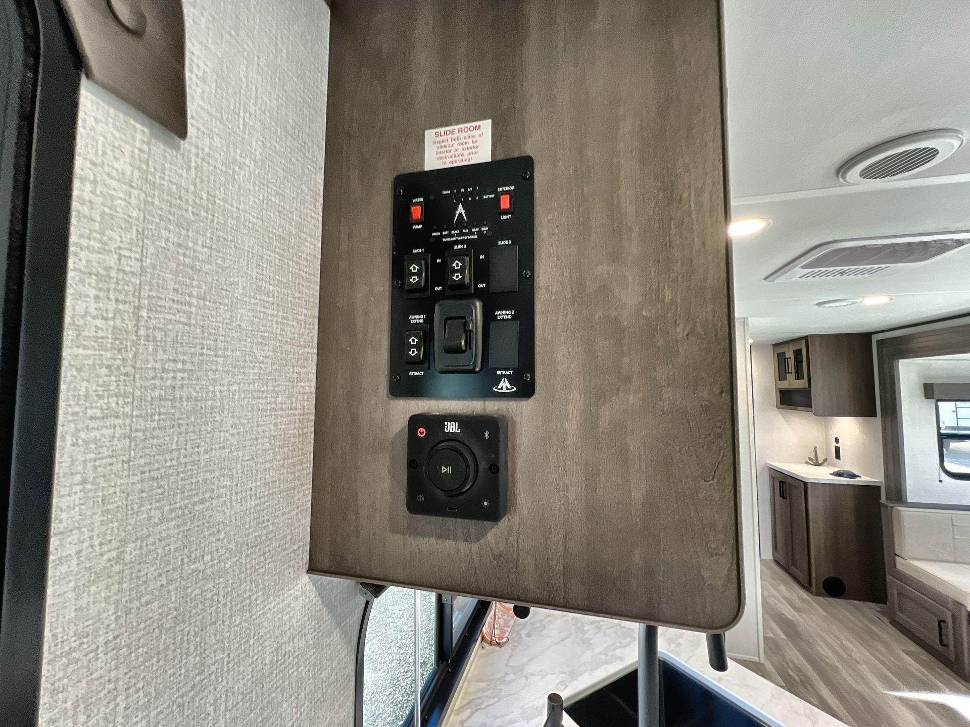 2026 Grand Design 2026 Grand Design Transcend Xplor - thumbnail 14