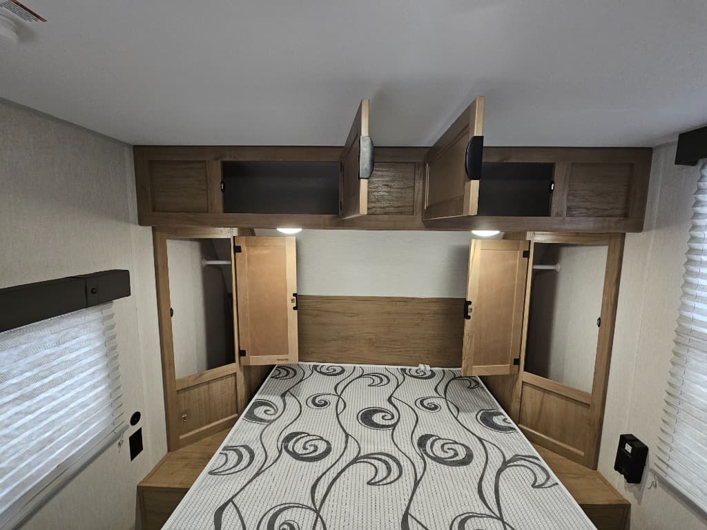 2024 Forest River 2024 Forest River Cherokee Wolf Pup - thumbnail 21