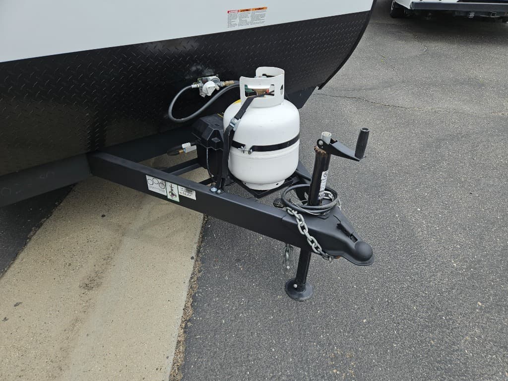 2024 Forest River 2024 Forest River Cherokee Wolf Pup - thumbnail 29