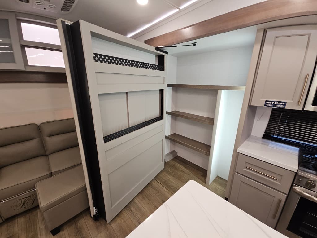 2025 Alliance RV 2025 Alliance RV Paradigm - thumbnail 23