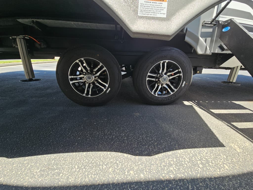 2025 Alliance RV 2025 Alliance RV Paradigm - thumbnail 60