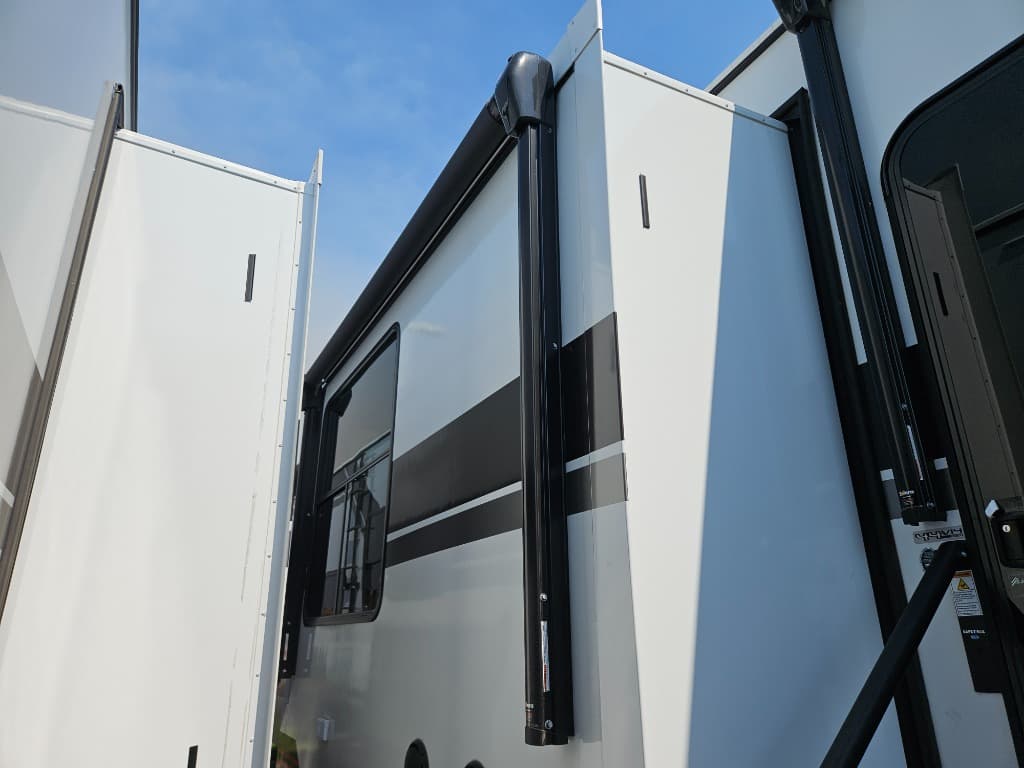 2026 Alliance RV 2026 Alliance RV Valor - thumbnail 17