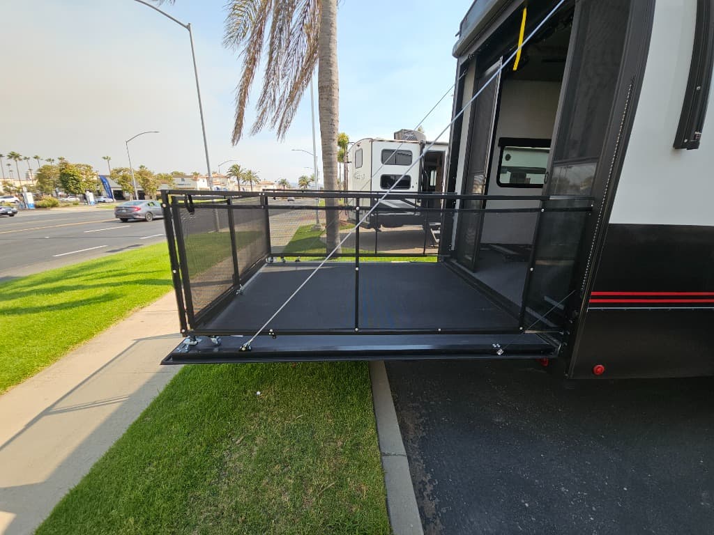 2026 Alliance RV 2026 Alliance RV Valor - thumbnail 24