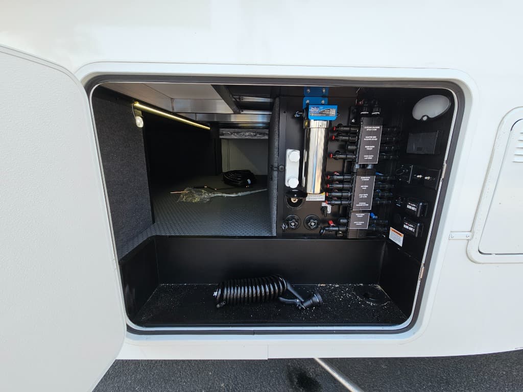 2026 Alliance RV 2026 Alliance RV Valor - thumbnail 33