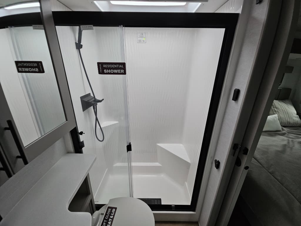 2026 Alliance RV 2026 Alliance RV Valor - thumbnail 48