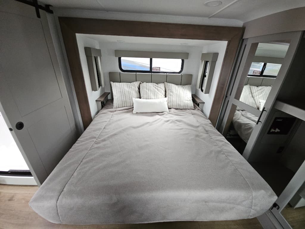 2026 Alliance RV 2026 Alliance RV Valor - thumbnail 51