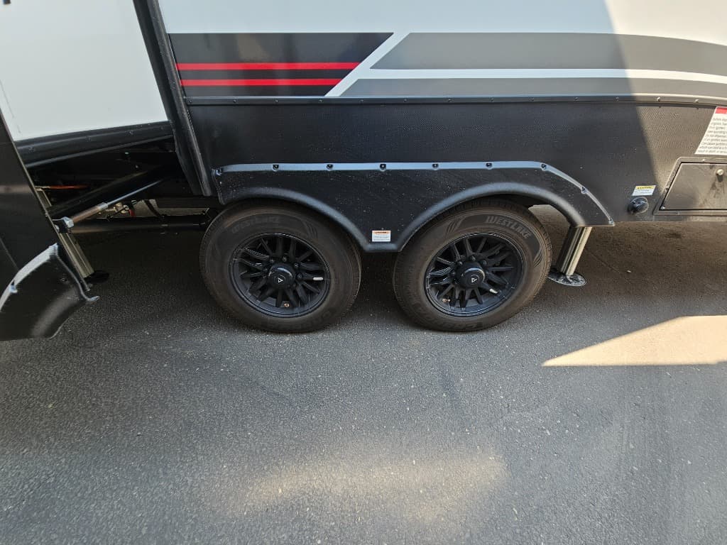 2026 Alliance RV 2026 Alliance RV Valor - thumbnail 27