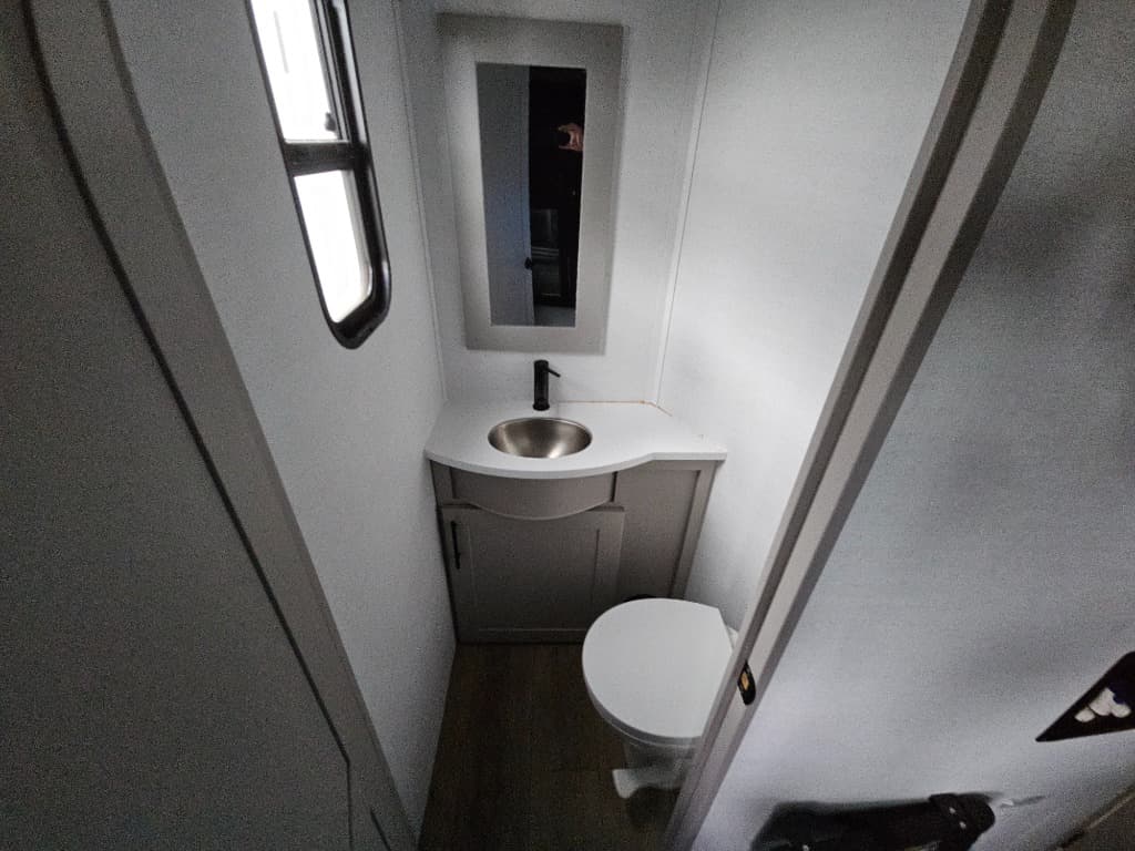 2026 Alliance RV 2026 Alliance RV Valor - thumbnail 49