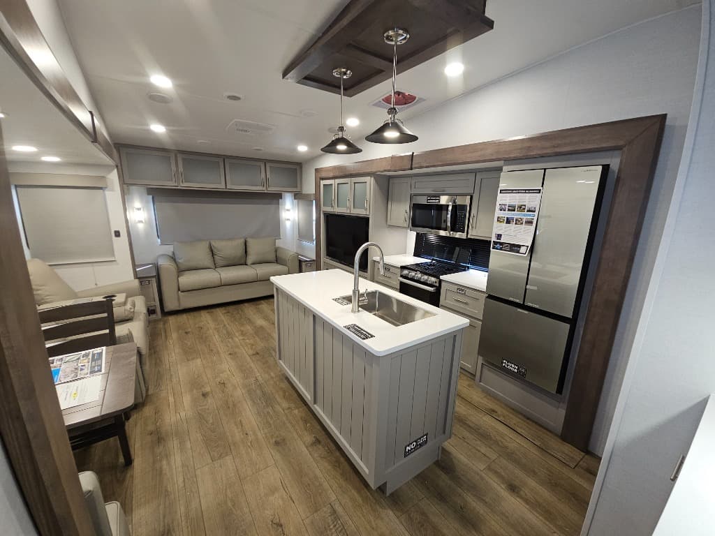 2026 Alliance RV 2026 Alliance RV Avenue - thumbnail 8