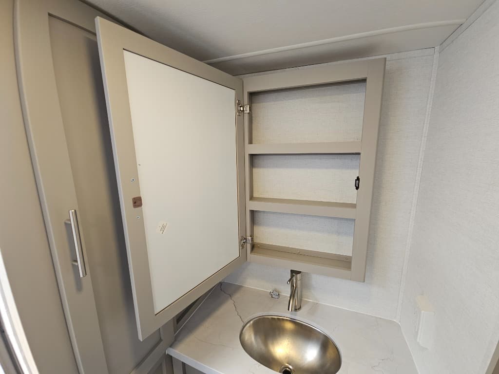 2026 Alliance RV 2026 Alliance RV Avenue - thumbnail 44