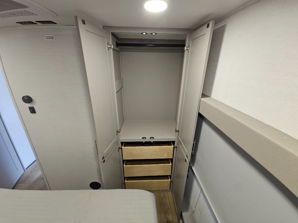 2026 Alliance RV 2026 Alliance RV Avenue - thumbnail 52